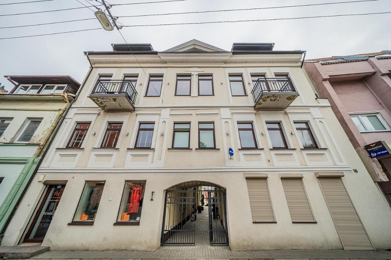 Charming Apartment In Kaunas Old Town By Urban Rent Экстерьер фото
